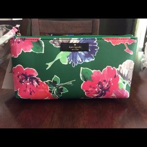 Kate Spade Grant Street Little Shiloh cosmetic bag